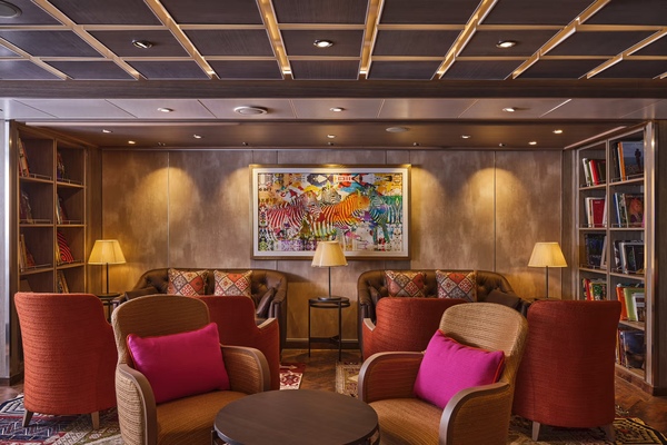 Silversea Cruises Silver Moon Arts Cafe ©Silversea Cruises Ltd.jpg